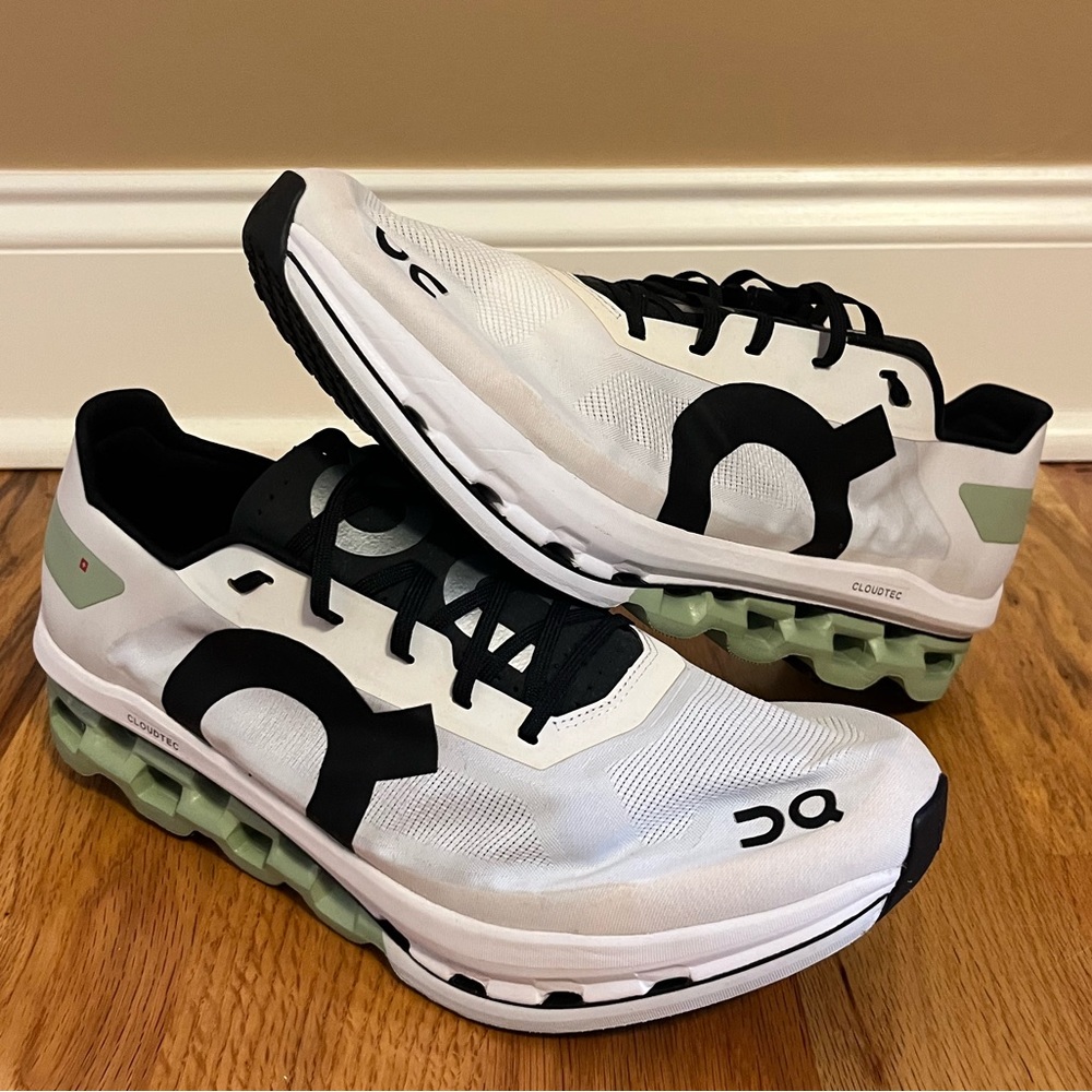 ON Cloud Cloudboom Echo Mens 10